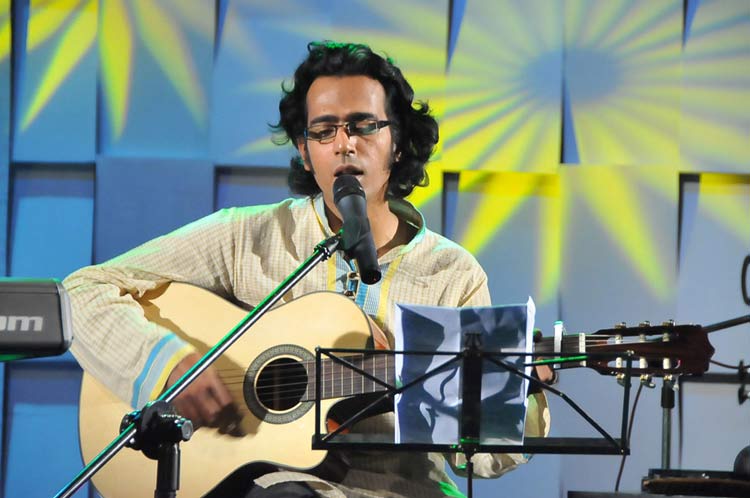 বিশেষ সঙ্গীতানুষ্ঠান ‘পপুলার লাইফ ইন্সুরেন্স দৃষ্টি নীলিমায়’ - image