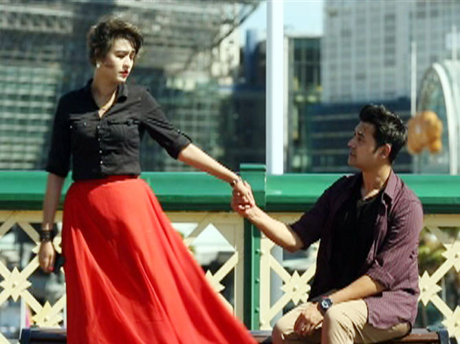 ঈদে ১২ পর্বের ধারাবাহিক ‘দু হাতে একগুচ্ছ কষ্ট’ - image