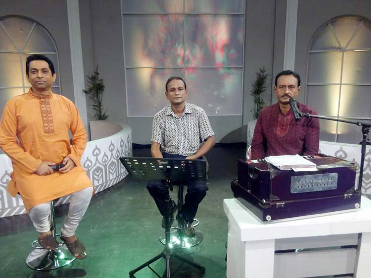 সঙ্গীতানুষ্ঠান ‘আজ সকালের গান’ এর বিশেষ পর্ব - image
