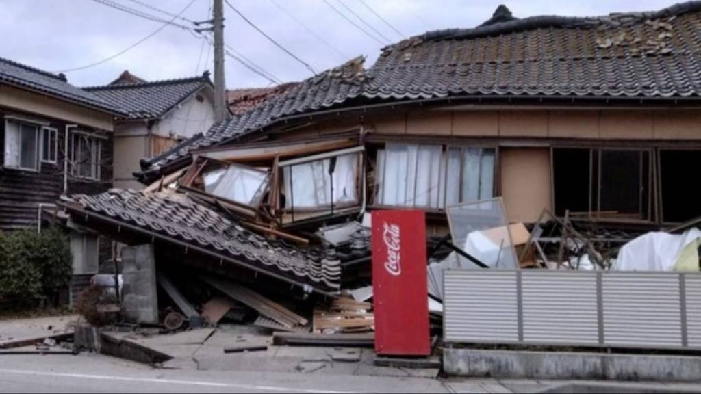জাপানে ৭.৫ মাত্রার ভূমিকম্প, নিহত ৬ - image