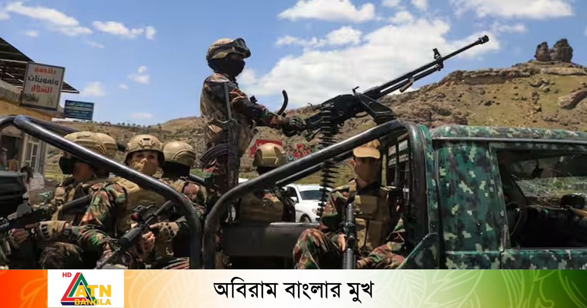 দফায় দফায় ড্রোন হামলায় জ্বলছে সৌদি আরবের তেল পাইপলাইন - image